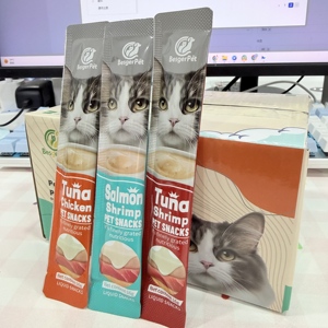Factory Supplier Creamy Wet Cat Food 15g Lickable Treats